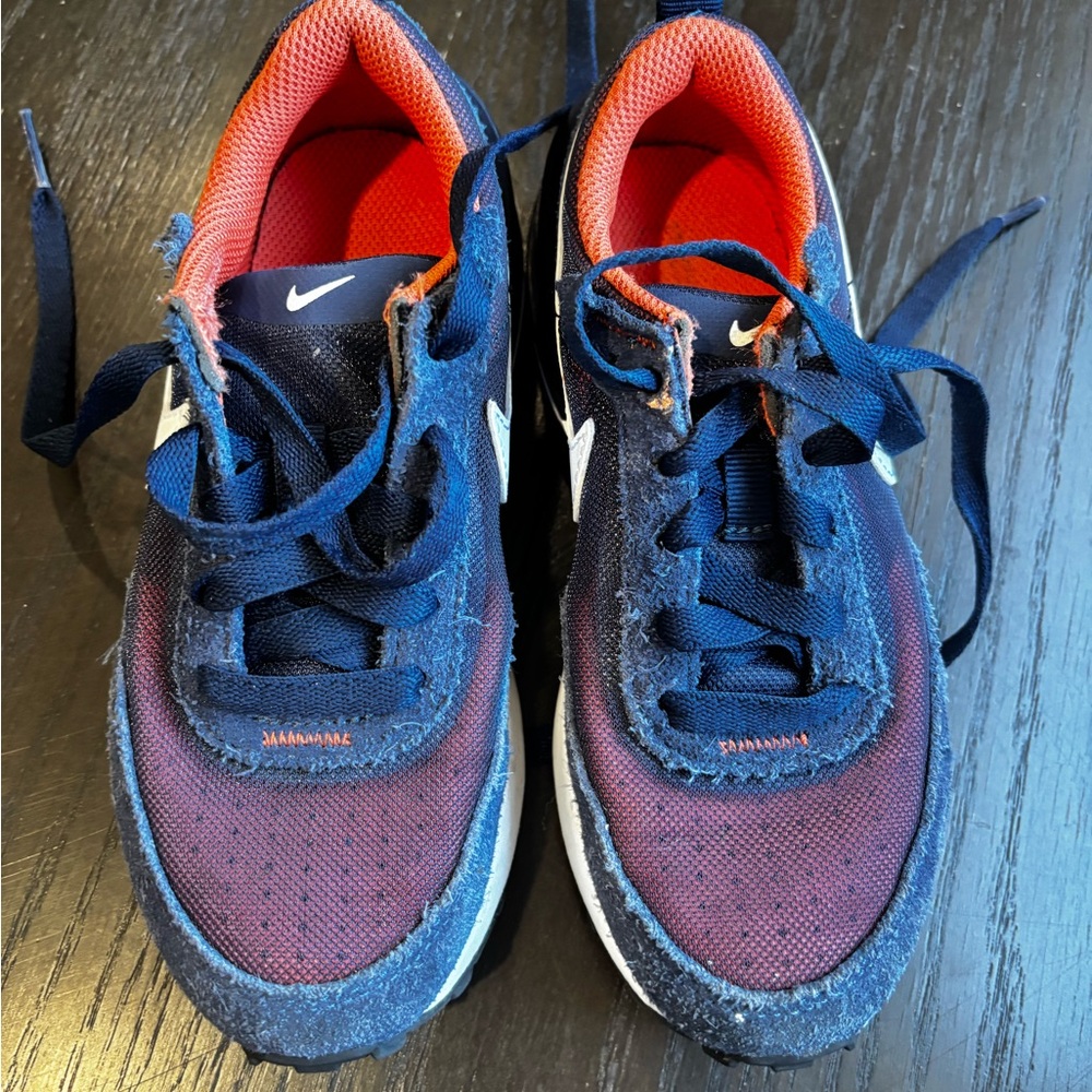 Nike Kids Navy Sneakers